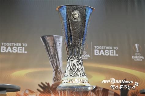 이강인의 맨시티 대위기 이러다 유로파 리그 가겠습니다. 유로파리그 16강 대진 추첨, 'EPL vs 라리가' 성사?