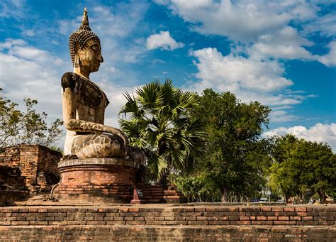 4y1a0479 Sukhothai Thailand Sukhothai Thailand Wat Mae