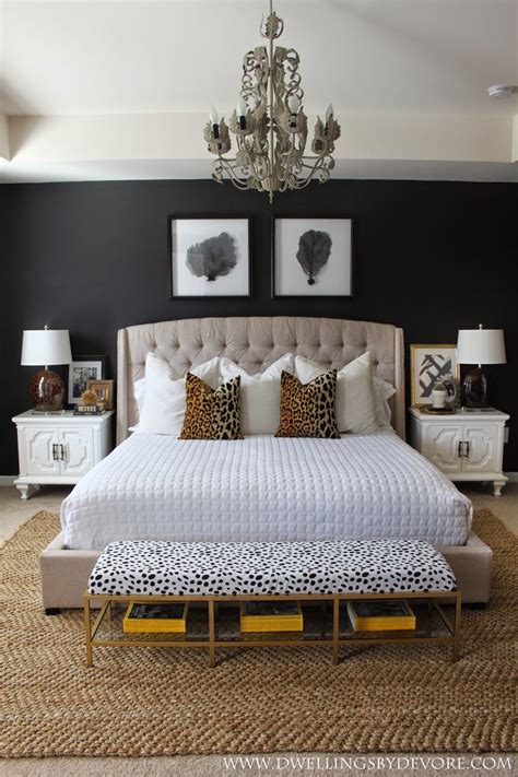 20 Leopard Print Bedroom Ideas