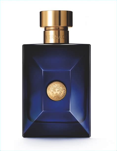 The campaign was shot on a secluded island off the coast of sardinia. Versace 2016 Dylan Blue Fragrance Campaign