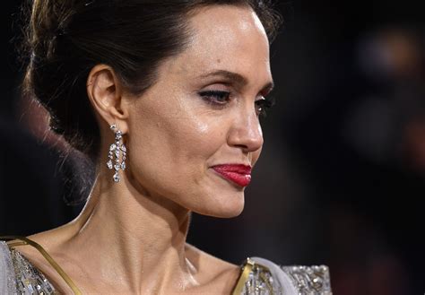 Angelina Jolie Says Brad Pitt Keep Her From Living Overseas