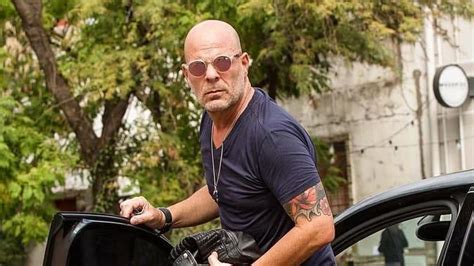 Actor Bruce Willis Asked To Leave La Store For Not Wearing A Mask