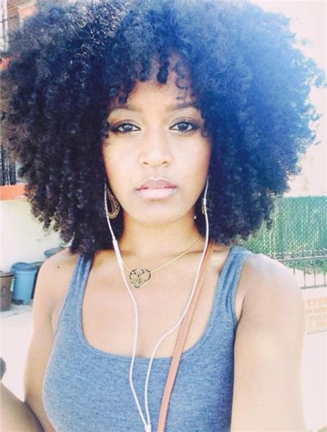 21 Kinky Curly Hairstyles From Todays Women Feed Inspiration