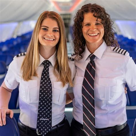 Meet The Mother Daughter Pilots Breaking Barriers In The Sky Abc News