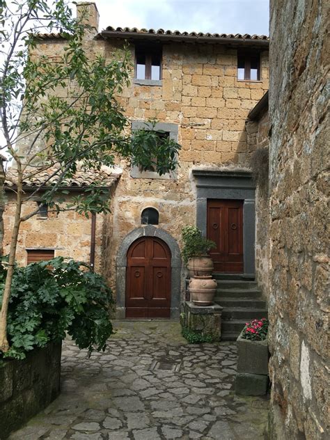 Civita Di Bagnoregio With Images Amazing Architecture