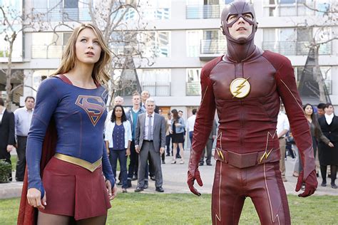 'Flash' 'Supergirl' Musical Details Tease Costume, Gangsters