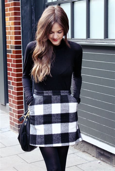 How To Style A Plaid Skirt