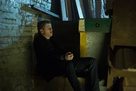 new promotional stills from gotham season 2 episode 17 into the woods