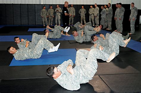 Armor Lieutenants Learn Basic Combatives Skills Article The United