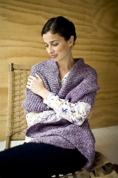 Tender Shawl In Lion Brand Homespun 81041ad Knitting Patterns