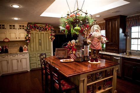 10 Kitchen Christmas Decoration Ideas Lovely Spaces