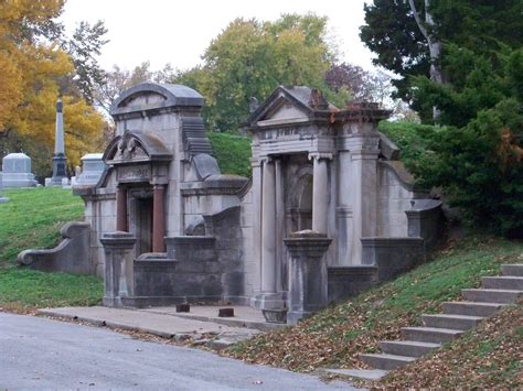 Mausoleum At Elmwood Cemetery In Kansas City Missouri Haunted Places