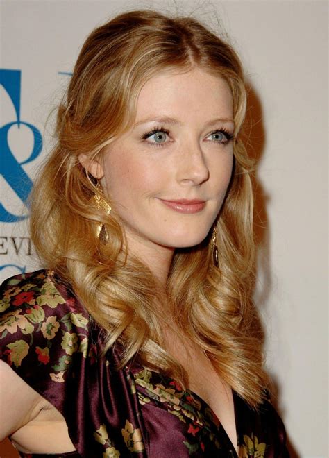 Jennifer Finnigan At Museum Of Television And Radio Honors Leslie Moonves