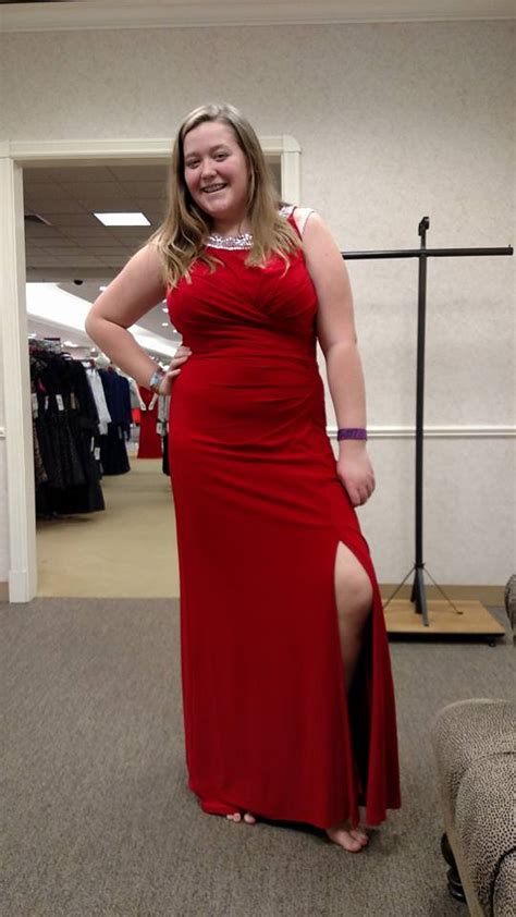 Mom Speaks Out Against Salesclerk Who Told Her Daughter To Wear Spanx