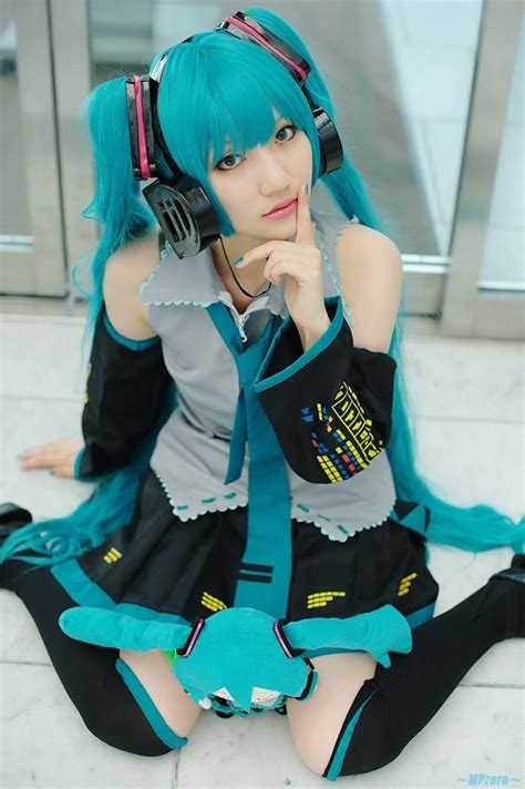 Maybe you would like to learn more about one of these? Full Set Vocaloid Cosplay Hatsune Miku Cosplay Costume ...