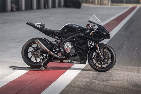 Triumph Daytona 765r Expected Launch Date Price Specifications In