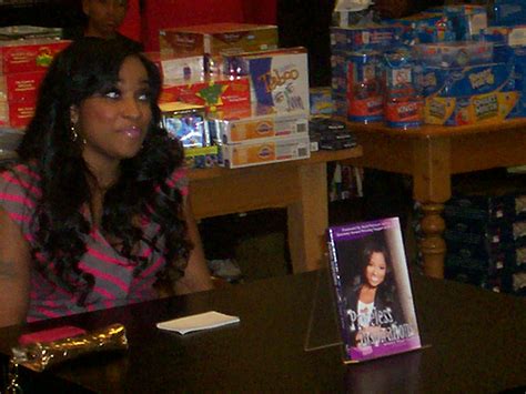 Kaykispeaks Toya Carter Shines At First Ever Book Signing For