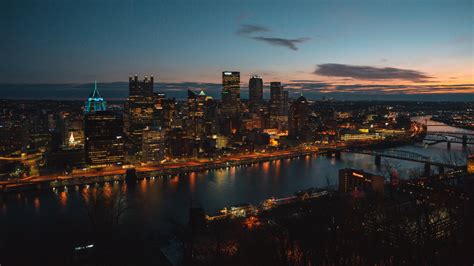 Download Wallpaper 3840x2160 Night City Aerial View Buildings River