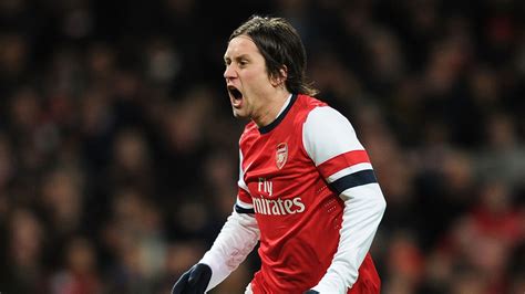 transfer news tomas rosicky staying at arsenal beyond this summer football news sky sports