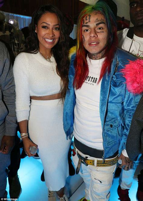 Rapper Tekashi Gets In A Huge Fight At Lax Daily Mail Online