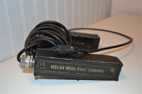 Fives North American Combustion Inc H3144 Wide Band Detector Guiding