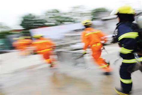 Reduce risk with the Emergency Response Officer - City Security Magazine
