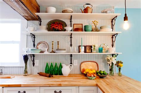 Apr 18, 2016 · to date, icestone has diverted over 13 million pounds of glass from landfills, and their signature recycled glass and cement products remain an icon of the new recycled countertops industry. Glass Kitchen Countertops: Pictures & Ideas From HGTV | HGTV