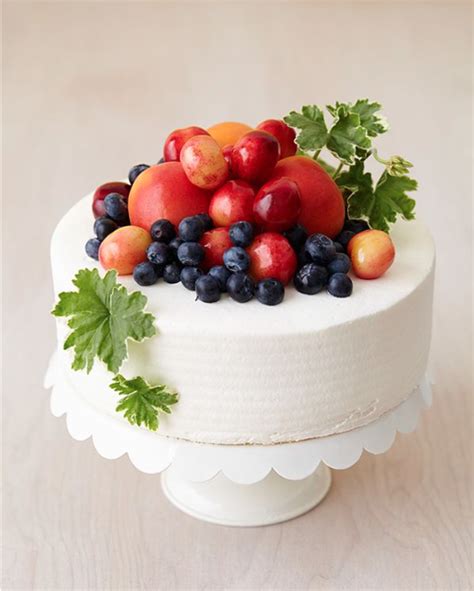Use them in commercial designs under lifetime, perpetual & worldwide rights. Bountiful Fresh Fruit Cake Decoration | AllFreeDIYWeddings.com