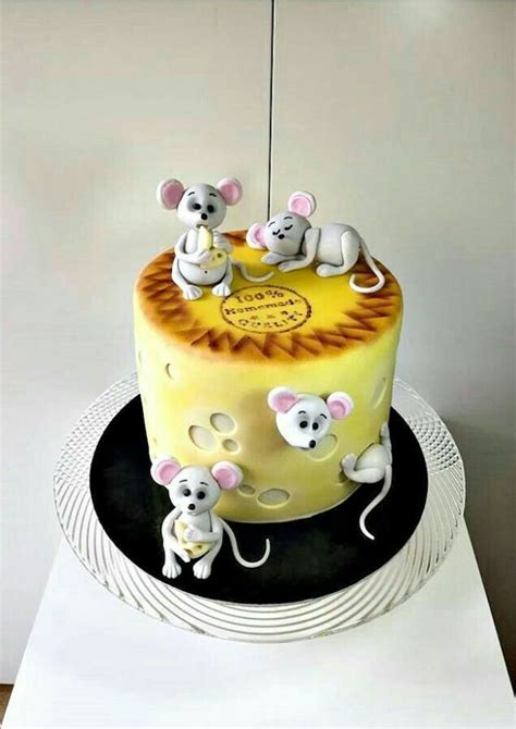 25 отметок «нравится», 0 комментариев — aga (@kuchenhit.de) в instagram: Pin von natalia ilmyarv auf детские торты | Kuchen ...