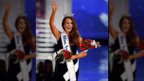 Miss North Dakota Cara Mund Wins Miss America 2018 Fox News
