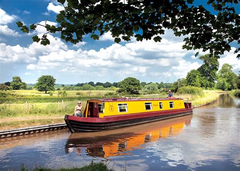 Cruise In Your Own Boat The Canals Of England Summer Of 2013 Canal Boat Art Narrowboat