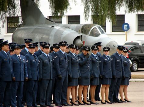 Cordoba Vuela Entrega De Uniformes En Escuela De Suboficiales De Fuerza Aèrea