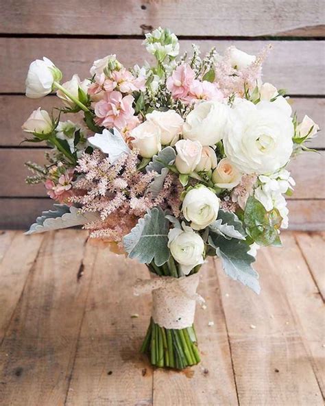 11 Beautiful Pastel Wedding Decor Ideas For The Spring Flower Bouquet