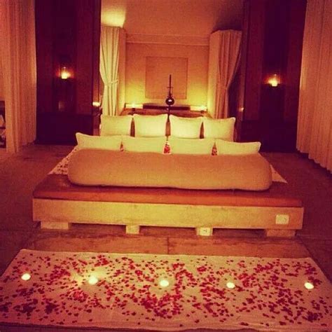 Candlelit Evenings Valentine Bedroom Decor Romantic Bedroom Design Romantic Room