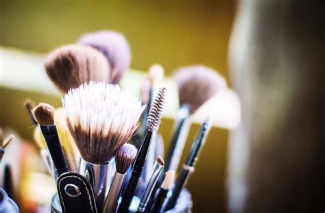 every type of makeup brush finally explained