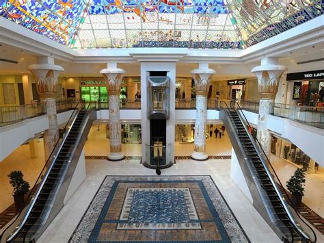 Wafi Mall In Dubai Mit 350 Geschäften Zum Shoppen