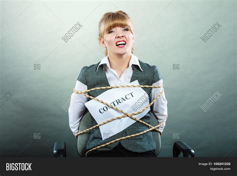 Afraid Scared Woman Image And Photo Free Trial Bigstock