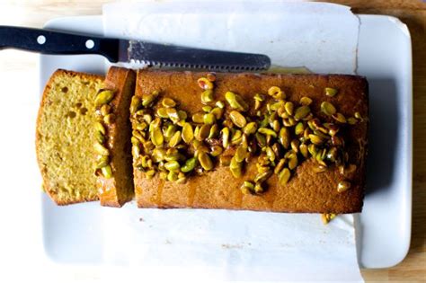 To prep, whisk together the milk and sour cream together in a liquid measure and let come to room temperature. pistachio cake | Recipe | Dessert recipes, Pistachio cake ...