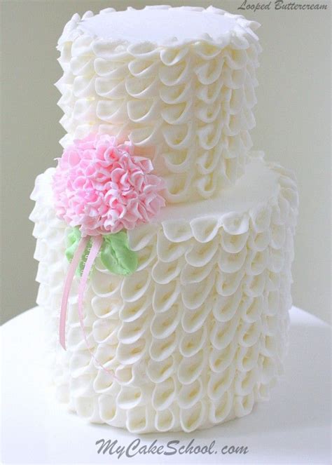 This recipe deserves a a 10. Looped Ribbons of Buttercream with Hydrangea- Video ...