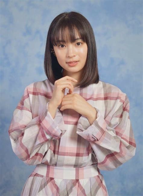 Это наверно по японски или по китайски. 「Suzu Hirose」おしゃれまとめの人気アイデア｜Pinterest｜Otaku_Gami ...