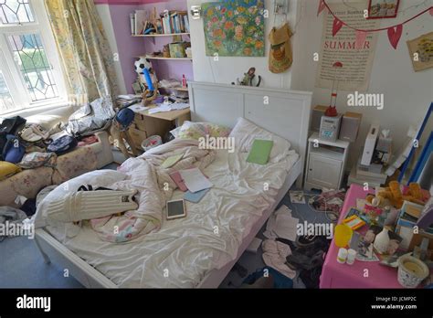 Messy Bedroom Boys Hi Res Stock Photography And Images Alamy