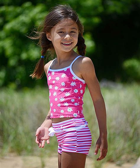love this snapper rock hot pink daisy stripe tankini girls by snapper rock on zulily