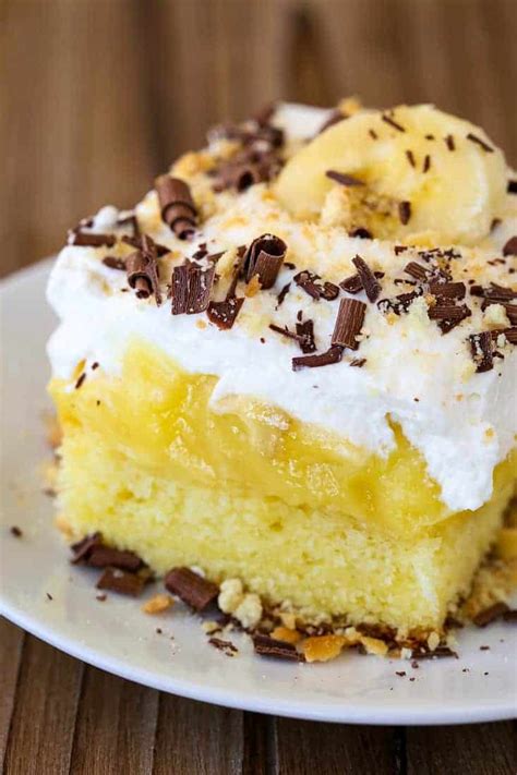 banana bourbon poke cake easy dessert recipe mantitlement