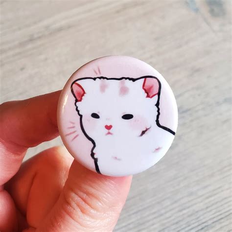 Squint Cat Buttons 125 In Cute Cat Pinback Button Pin Etsy