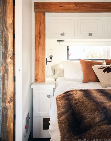 15 Fabulous Rv Bedroom Decorations For Your Travel Rustic Bedroom