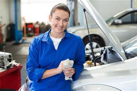 Women In The Auto Industry On The Job Advice