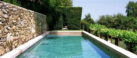 Perfection In Italia Cool Pools Garden Improvement Garden Design