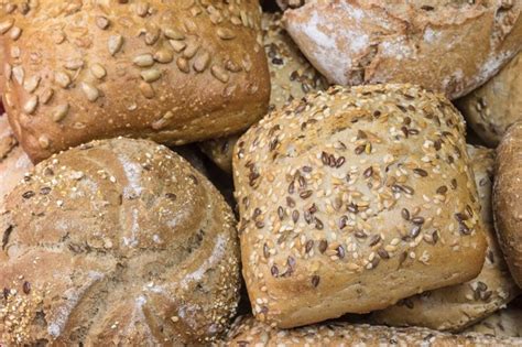 Still, both breads rise and bake up similarly. Healthy Bread Flour | Livestrong.com