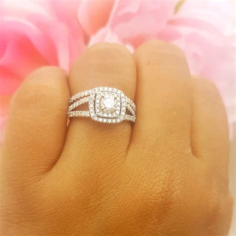 Dazzlingrock Collection 100 Carat Ctw 10k Gold Round Diamond Split