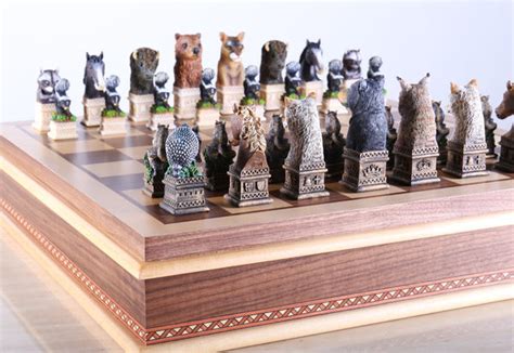 Wild Animals Of America Chess Set With Storage Board Chess House